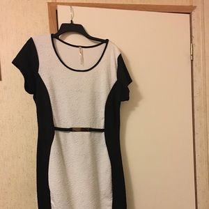 SizeXL Andrea missy (fits like a 12)